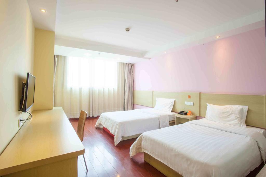 7Days Inn Changsha Wuyi Avenue Yunajialing Metro Station Номер фото