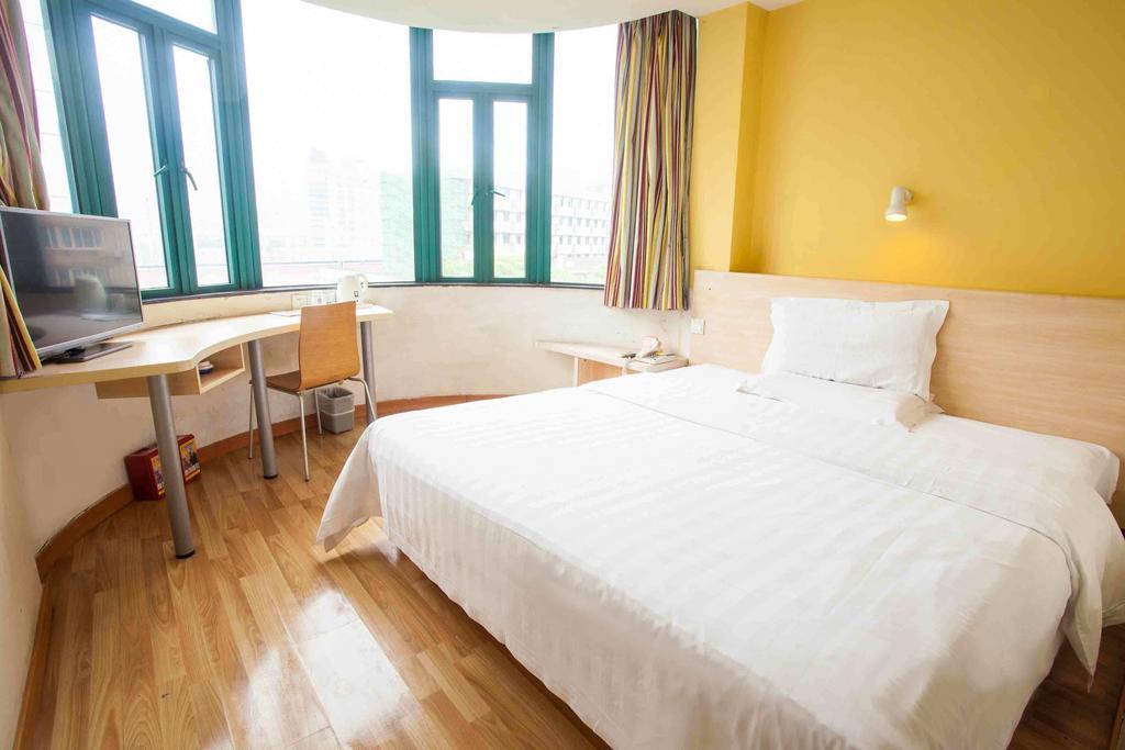 7Days Inn Changsha Wuyi Avenue Yunajialing Metro Station Экстерьер фото